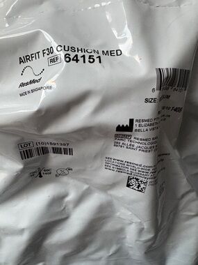 ResMed AirFit F30 Cushion - White